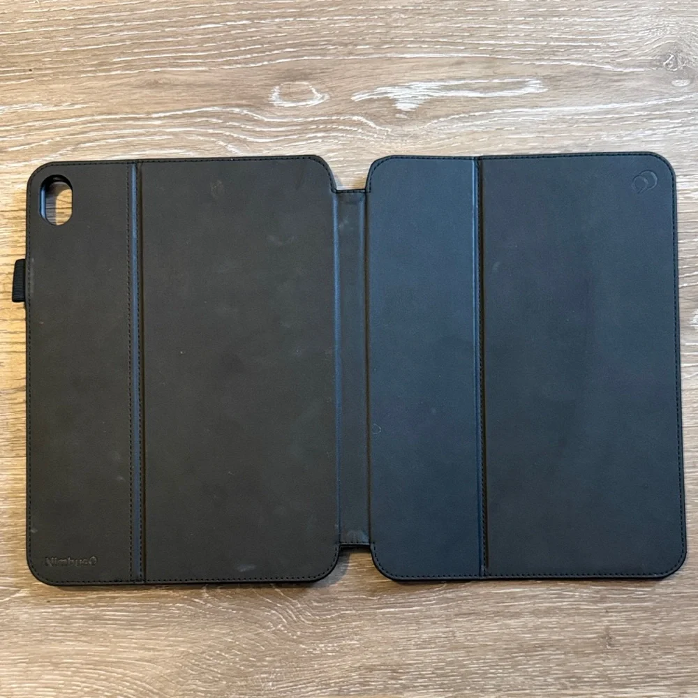 Sleek Black IPad Folio Case with Stylus Loop